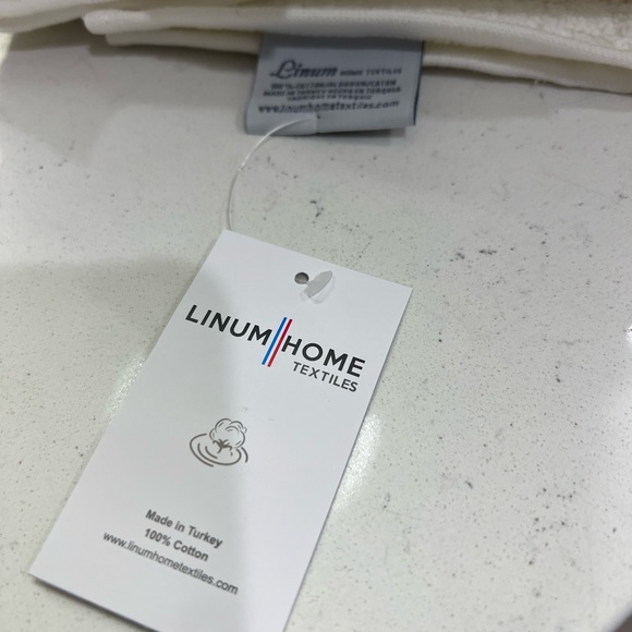 Linum Home Sinemis Turkish Cotton Towels Set of 4 – New - Picture 5 of 6